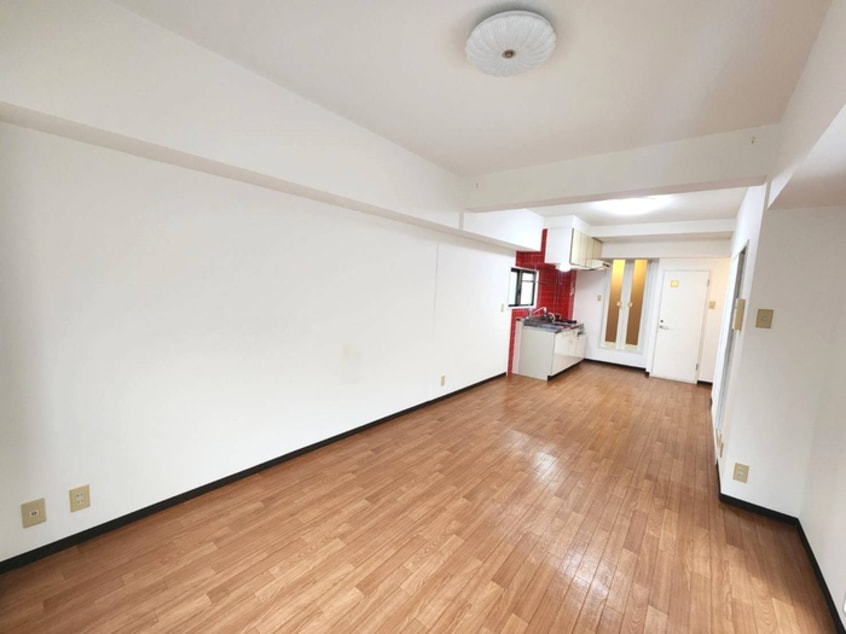 居室 ロゼ幸町B棟（206）