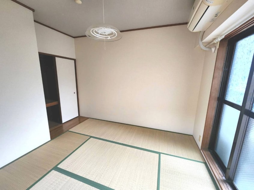 居室 ロゼ幸町B棟（206）