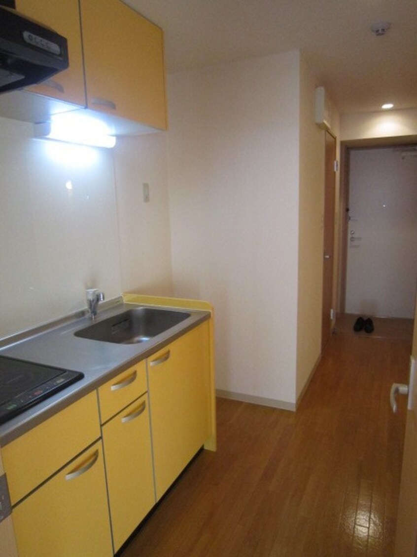 キッチン クリザンテェ－モ