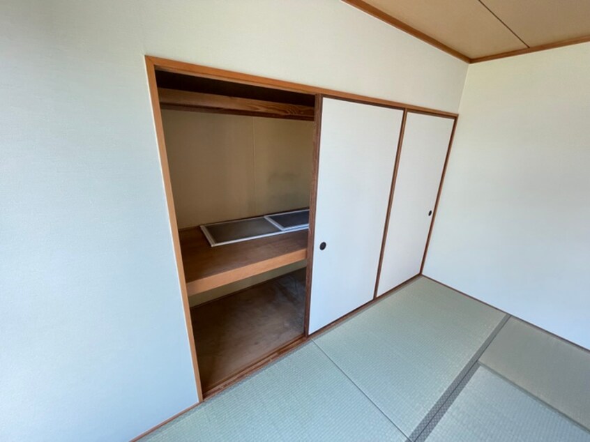 収納 ハイツ・クレッシェンド