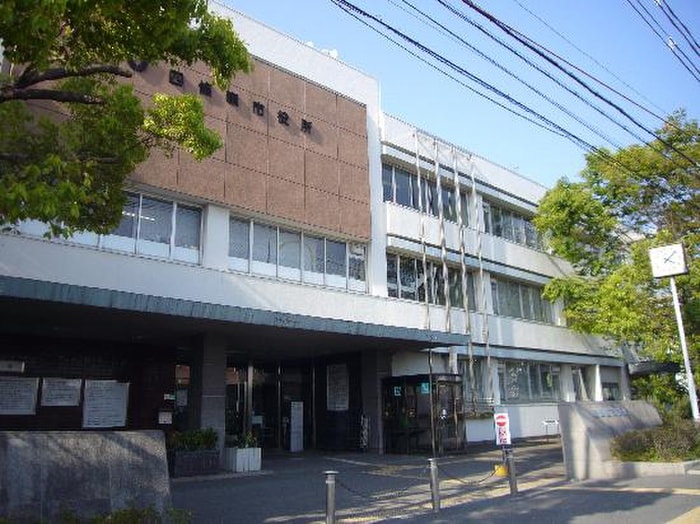 四条畷(役所)まで1017m ウェ－ヴイン畷