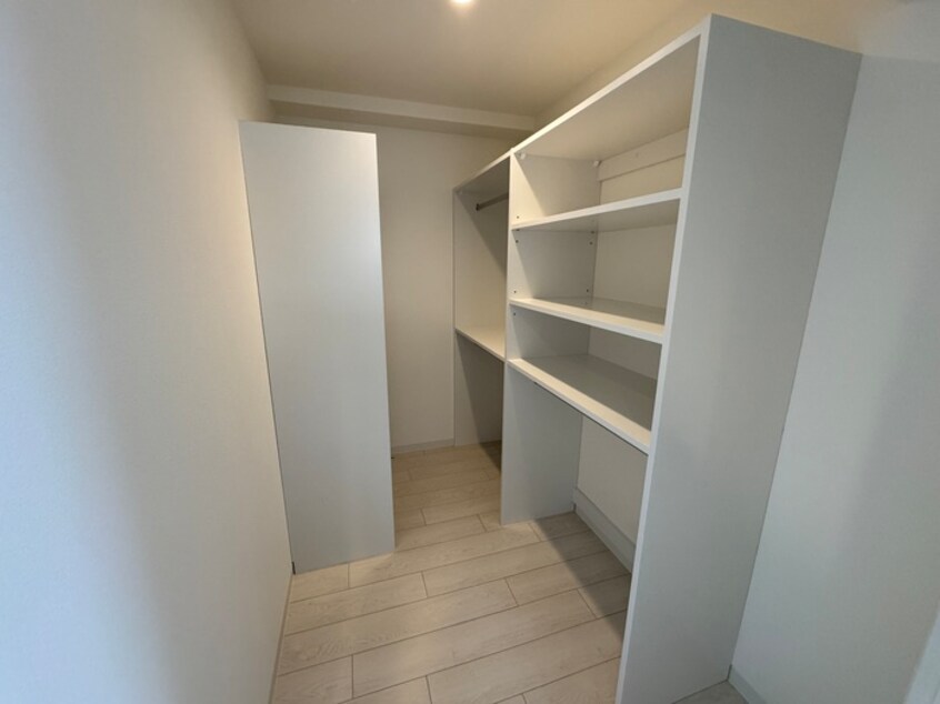 収納 パークス堺筋本町