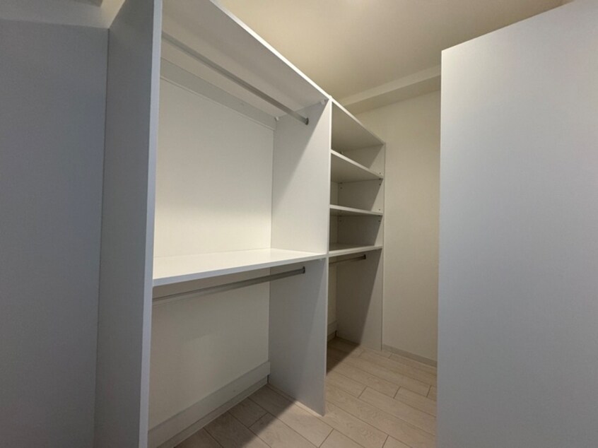 収納 パークス堺筋本町