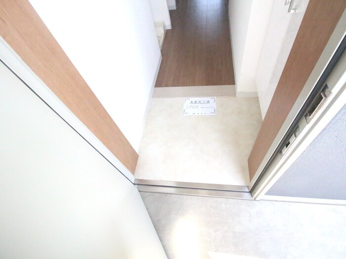 玄関 Metrosa弁天町