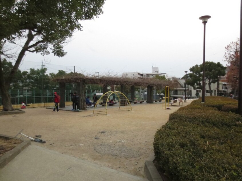 高羽公園(公園)まで300m 柴崎マンション桜ヶ丘