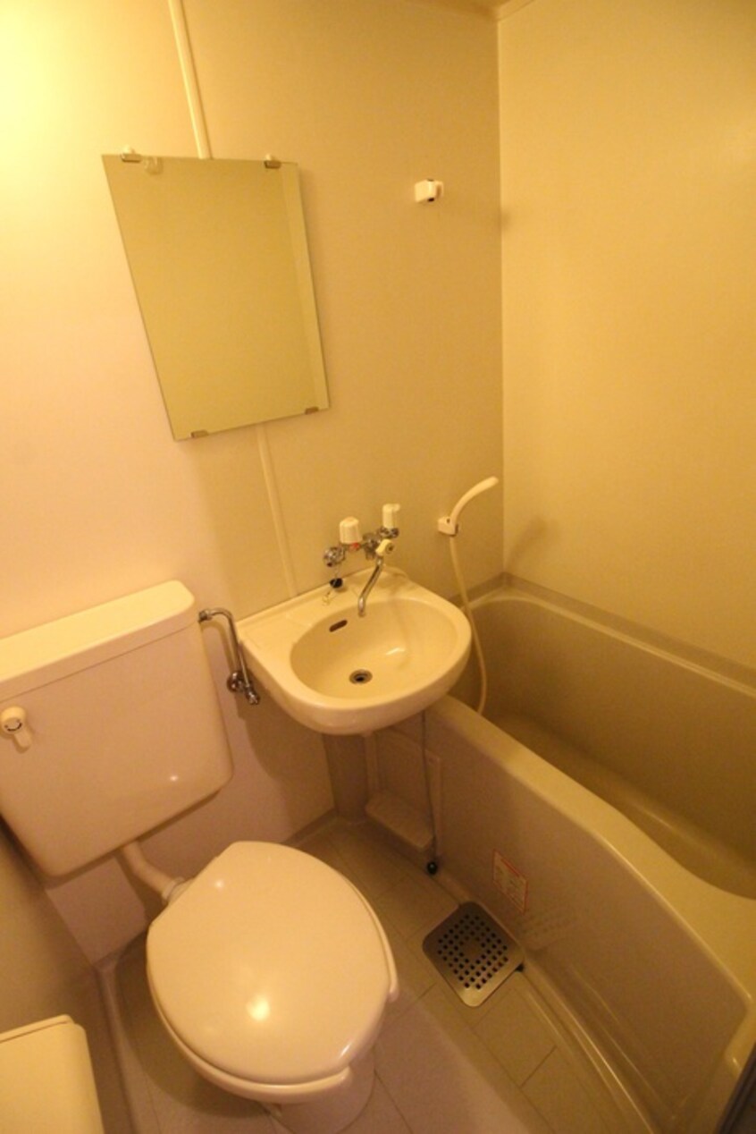 バス／シャワールーム等 エスリード北大阪