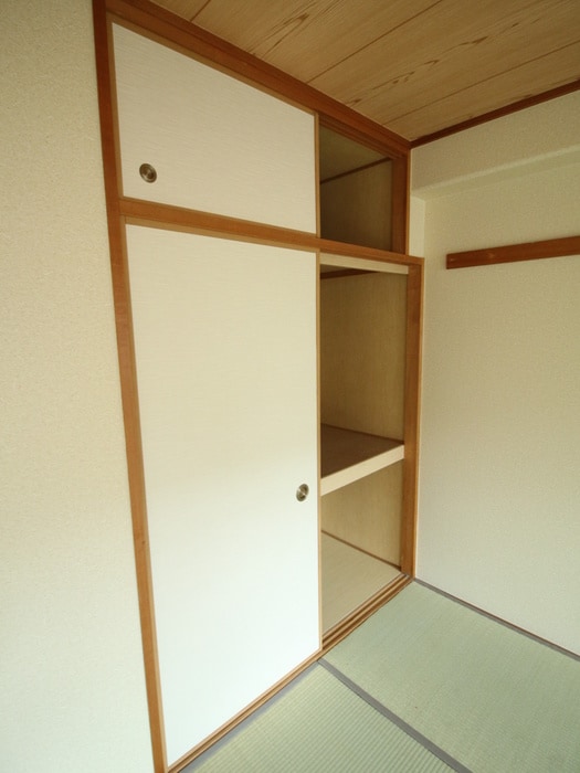 収納 エ－デルハイム