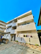 リヴィエ－ル諏訪森