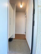 玄関 リヴィエ－ル諏訪森