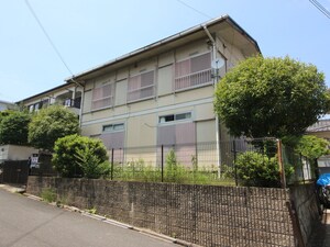 高槻市日吉台三番町貸家