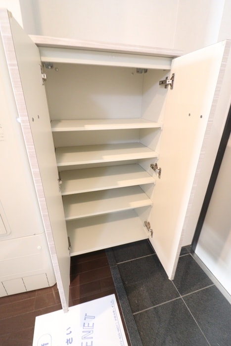 靴箱 イクスコート大津駅前