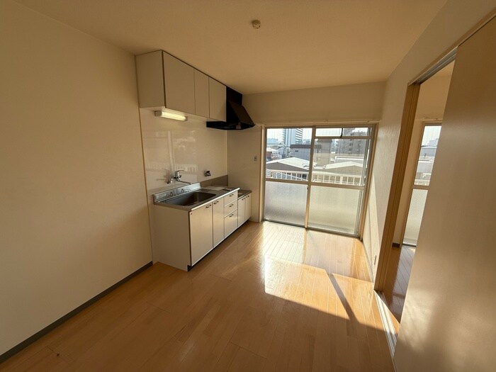 居室 グランドハイツ関西