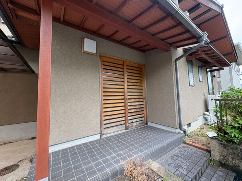 エントランス部分 新光風台４丁目戸建