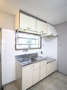 キッチン サンマンション新大阪（５１５）