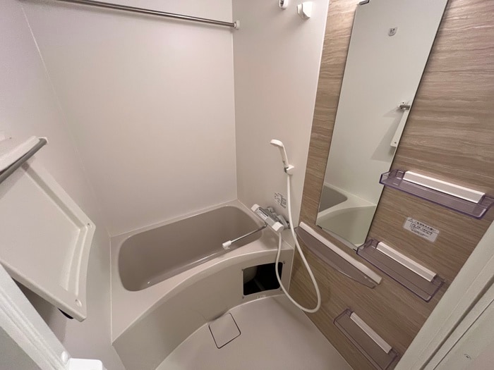 バス／シャワールーム等 セレニテ三宮リアン