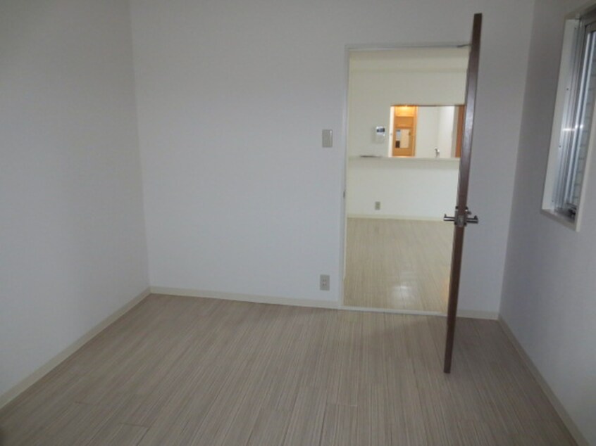 居室 日宝ロイヤルハイツ桑津