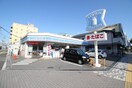 ローソン堺熊野町東店(コンビニ)まで160m キングスコート