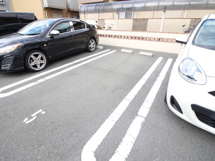 駐車場 ヴィラ・エタ－ナル