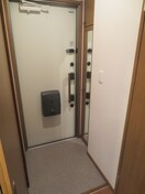 玄関 ヴィラ・エタ－ナル