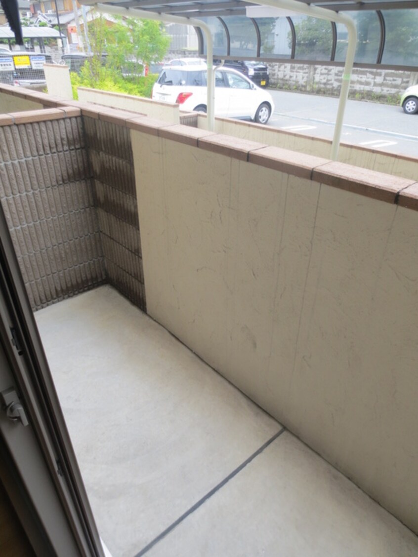 ベランダ・バルコニー ヴィラ・エタ－ナル