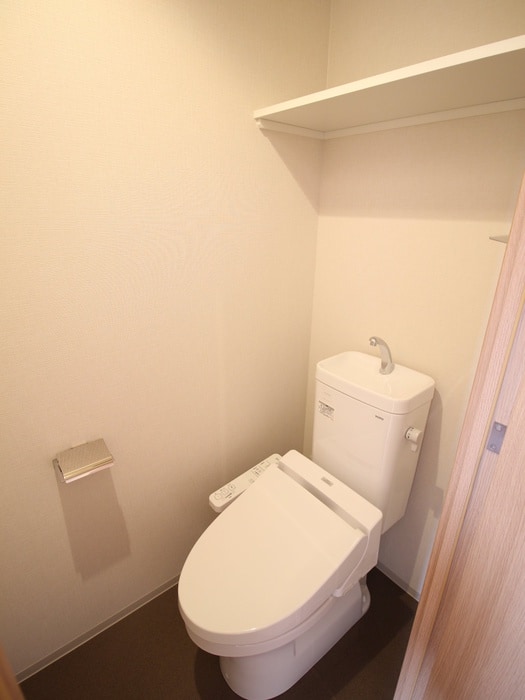 トイレ アスヴェル京都西七条(703)