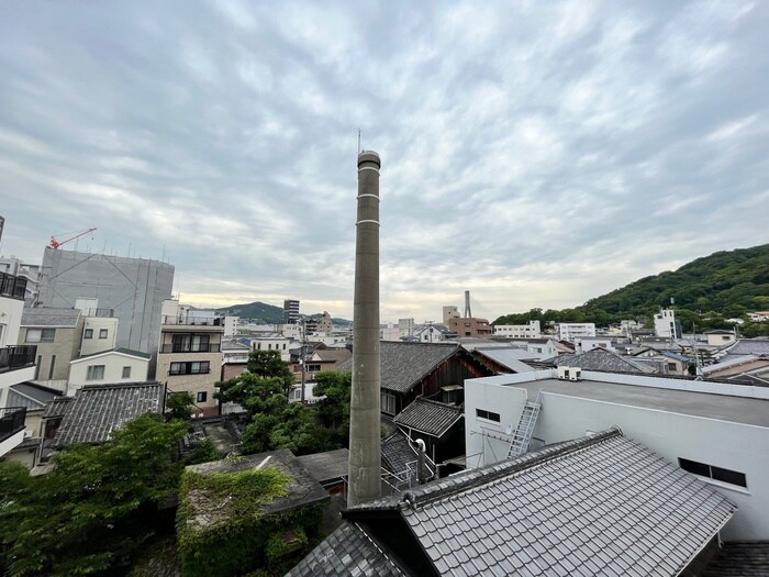 室内からの展望 マンション てりは