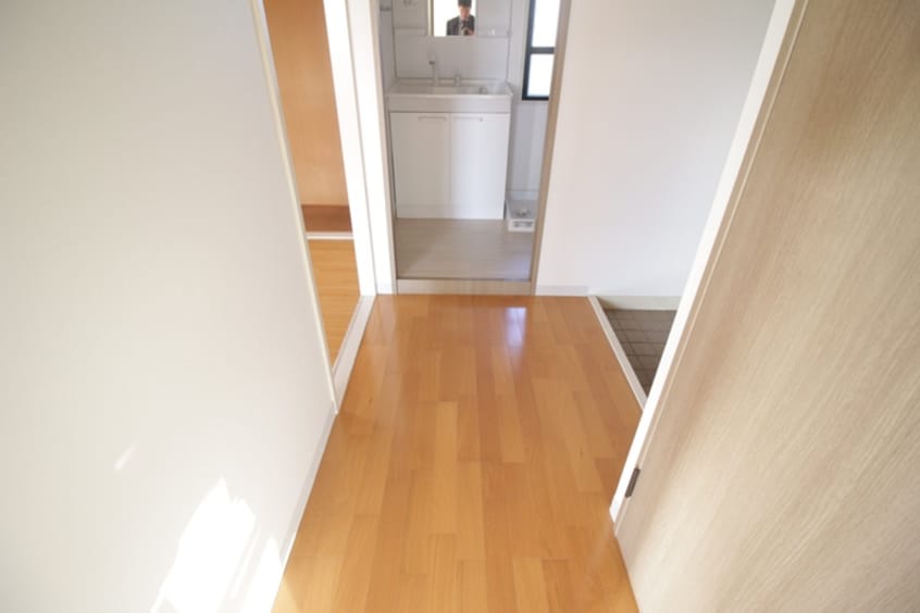 廊下 グッドリバー２番館
