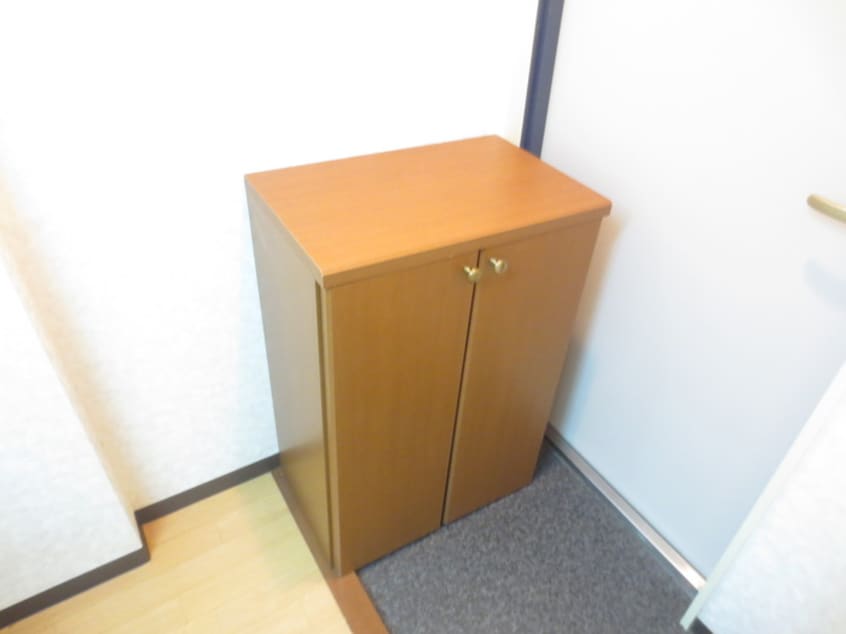 靴箱 ロクサーヌ浜甲子園