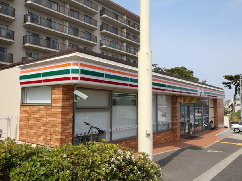 セブンイレブン(コンビニ)まで360m ウェルスクエア神戸住吉