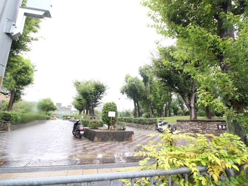 豊島野公園(公園)まで240m ウインズコ－ト荘園