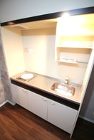 キッチン HUｇE1