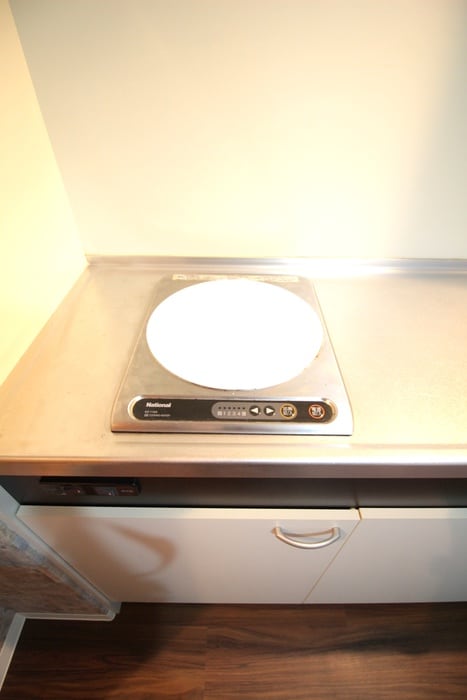 キッチン HUｇE1