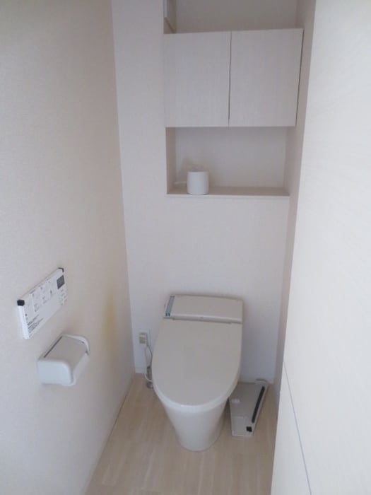 トイレ グランド　デルニエ