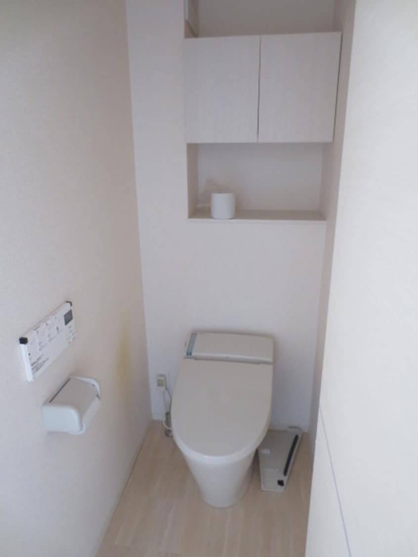 トイレ グランド　デルニエ