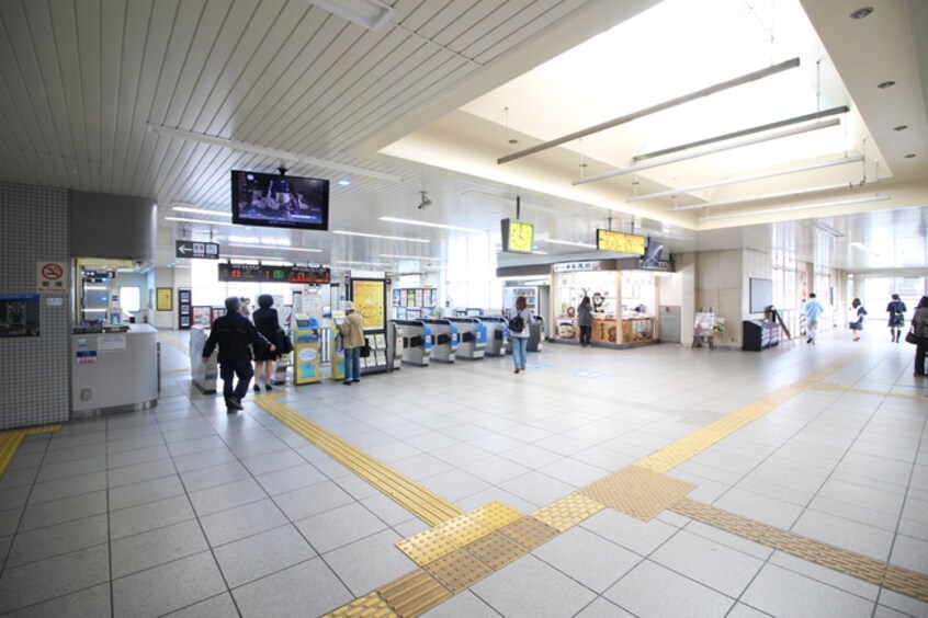 JR摂津富田駅(公園)まで400m プランソレイユ