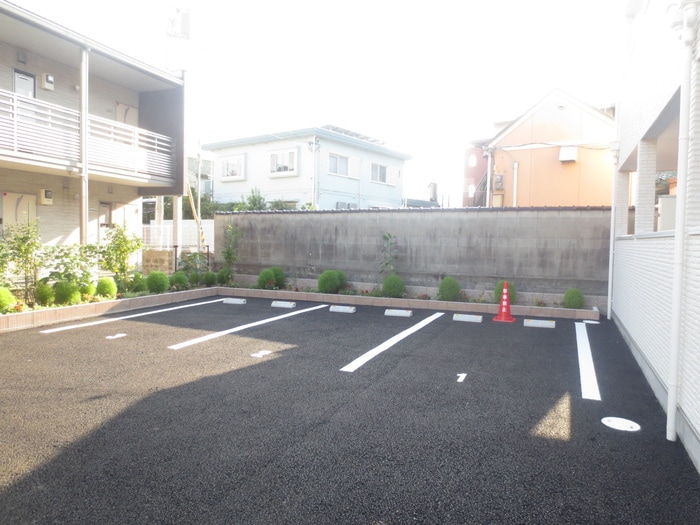 駐車場 La fortuna Ⅱ