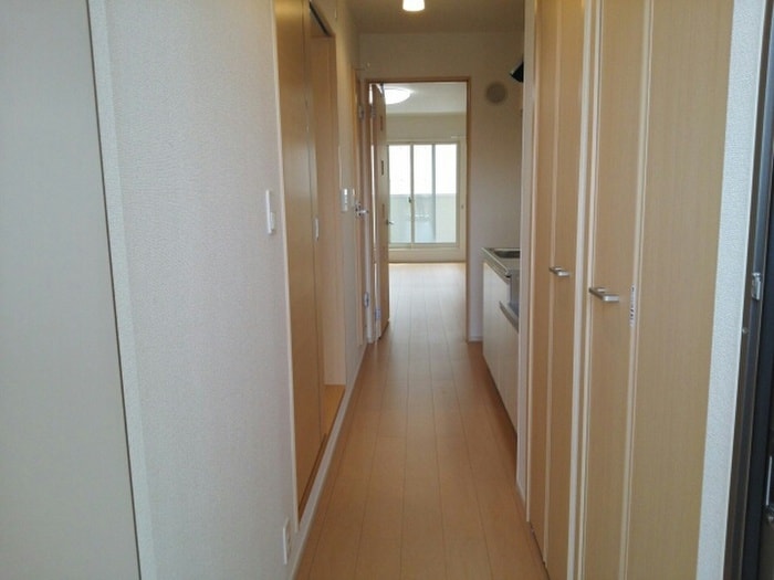 廊下 フルール宇賀徳