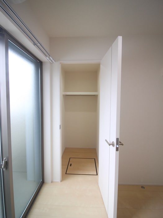 収納 フジパレス東花園