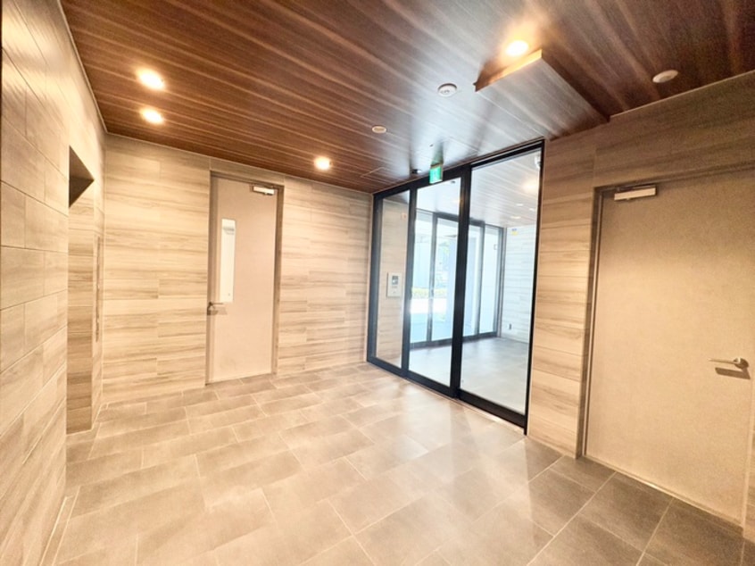 エントランス部分 アプリーレ西本町