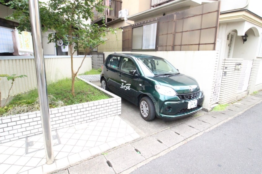 駐車場 ヴィラ広口