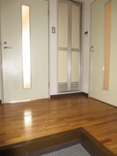 玄関 リーブル１番館