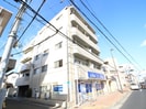 ネオライフ伊丹の外観