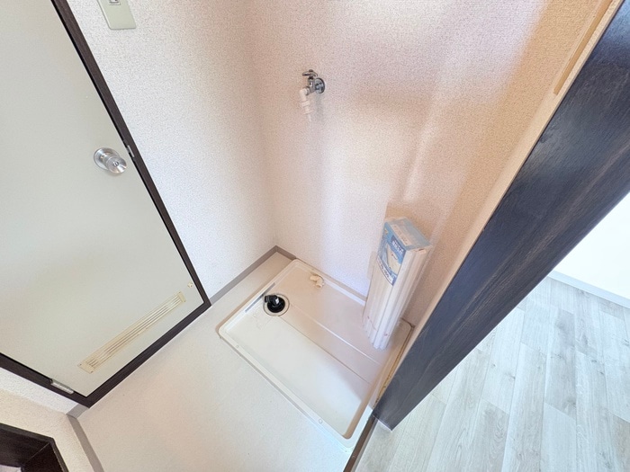 洗濯機置場 中野ハイツＢ棟