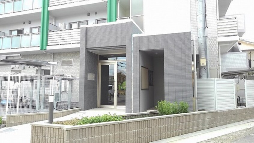 エントランス部分 パイン　ガーデン　イケダ