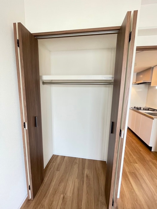 収納 プレサンスNEO長堂アウローラ