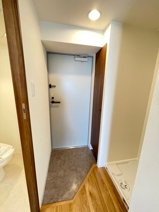 玄関 プレサンスNEO長堂アウローラ