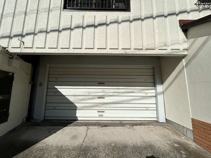 駐車場 尾田マンション