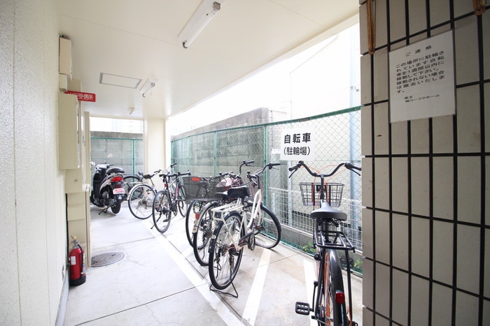 駐輪場 グランドコート新大阪