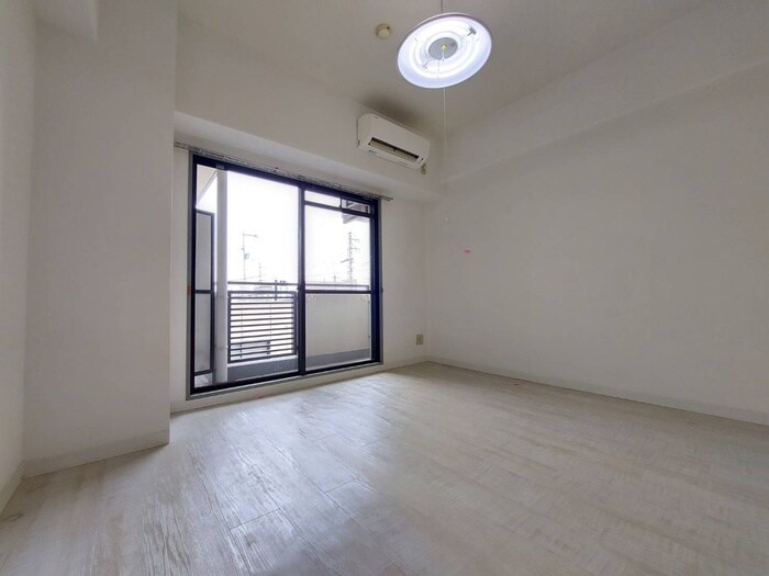 居室 メゾンＭＩＮＯＲＵ