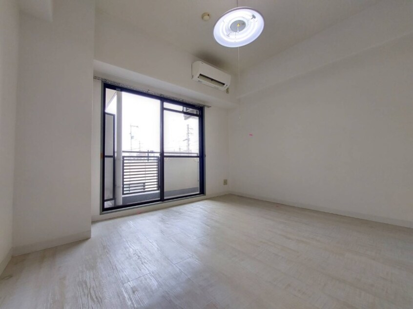 居室 メゾンＭＩＮＯＲＵ